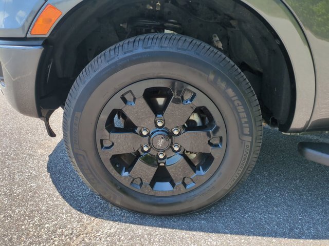 Certified 2019 Ford Ranger Lariat w/ Black Appearance Package AWD/4WD image 11