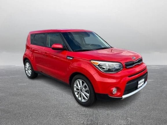 Used 2017 Kia Soul + FWD image 5