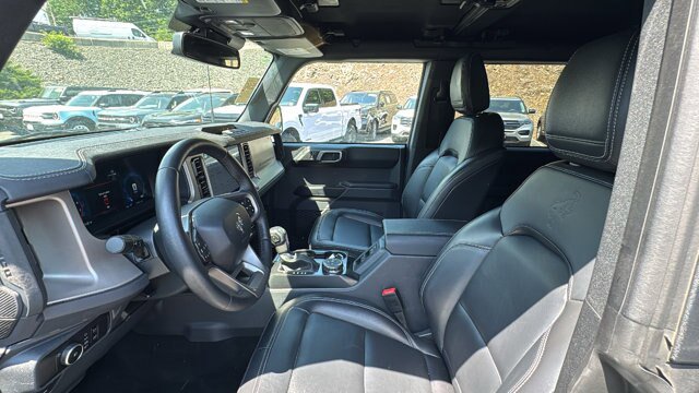 Certified 2025 Ford Bronco Outer Banks AWD/4WD image 14