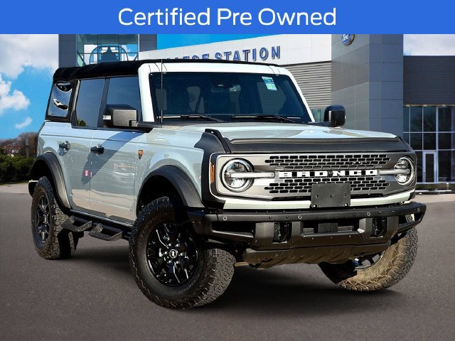 Certified 2024 Ford Bronco Badlands AWD/4WD image 1