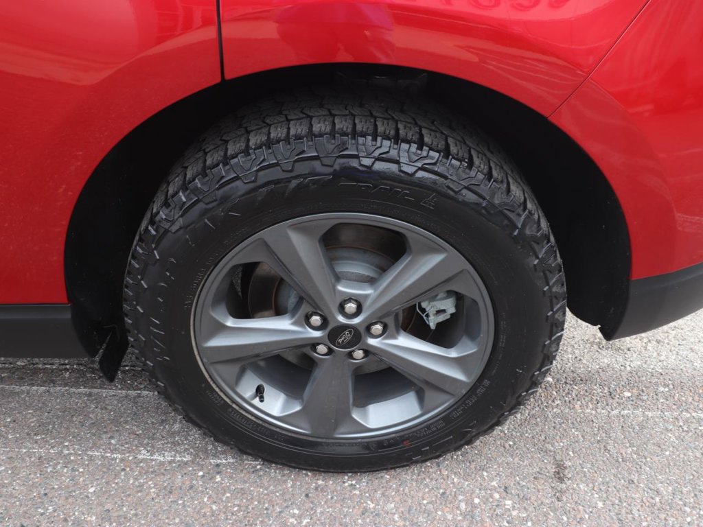 Certified 2023 Ford Edge SEL w/ Sport Appearance Package AWD/4WD image 16