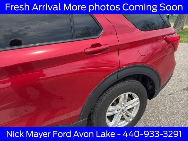 Certified 2022 Ford Explorer XLT w/ Equipment Group 202A image 11