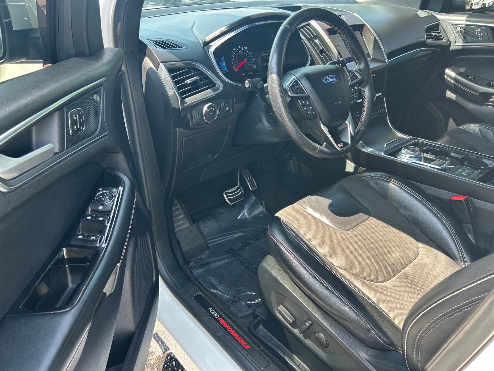 Certified 2020 Ford Edge ST w/ Equipment Group 401A AWD/4WD image 7