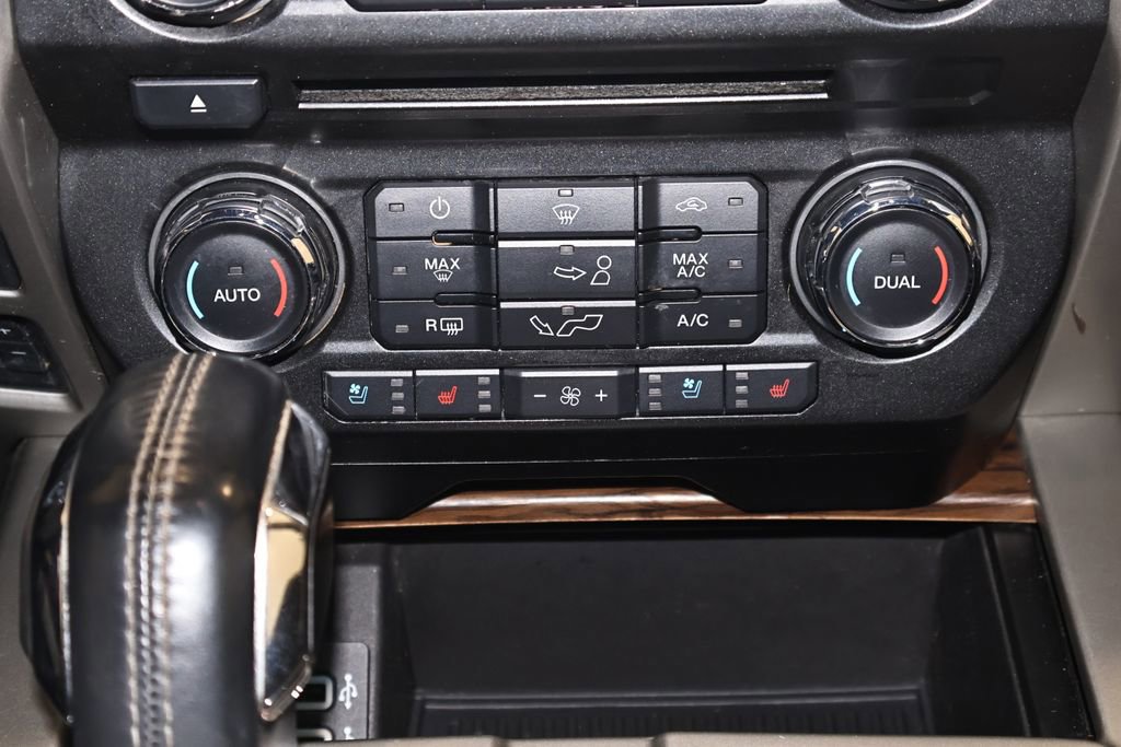 Certified 2018 Ford F150 Lariat image 38