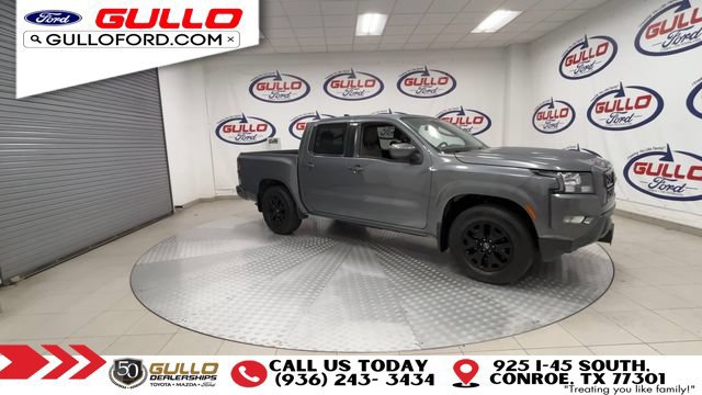 Used 2024 Nissan Frontier SV w/ SV Convenience Package RWD image 2
