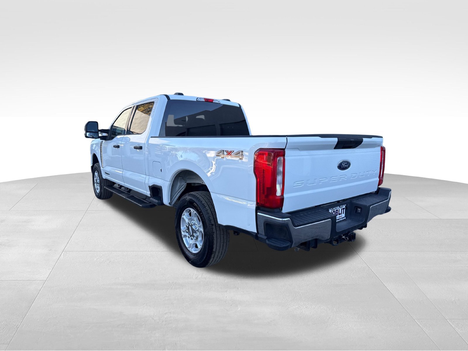 Certified 2026 Ford F250 XLT AWD/4WD image 3