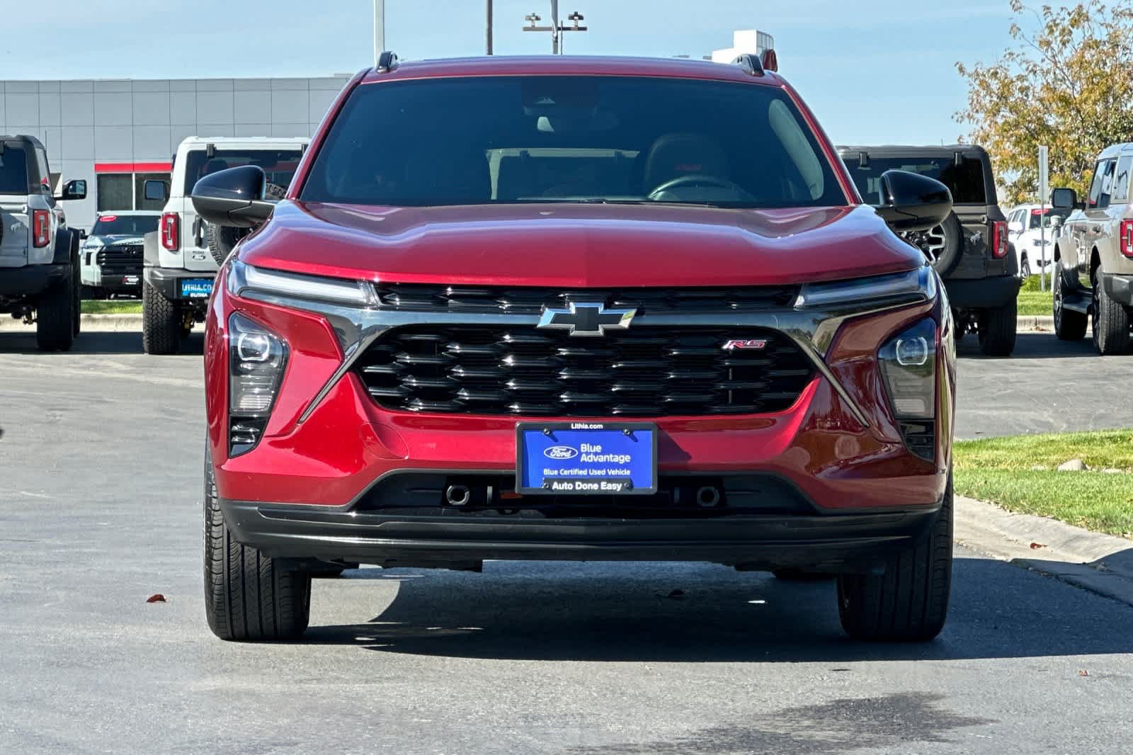 Used 2024 Chevrolet Trax RS w/ Sunroof Package FWD image 10