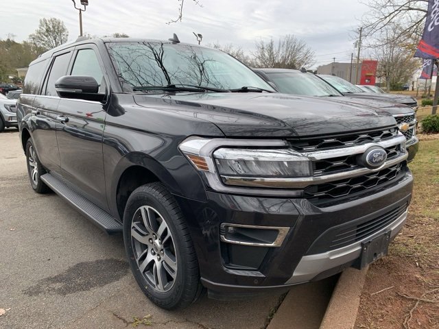 Certified 2024 Ford Expedition Max Limited image 3