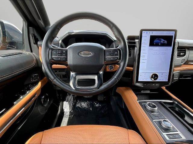 Certified 2024 Ford Expedition Platinum AWD/4WD image 8