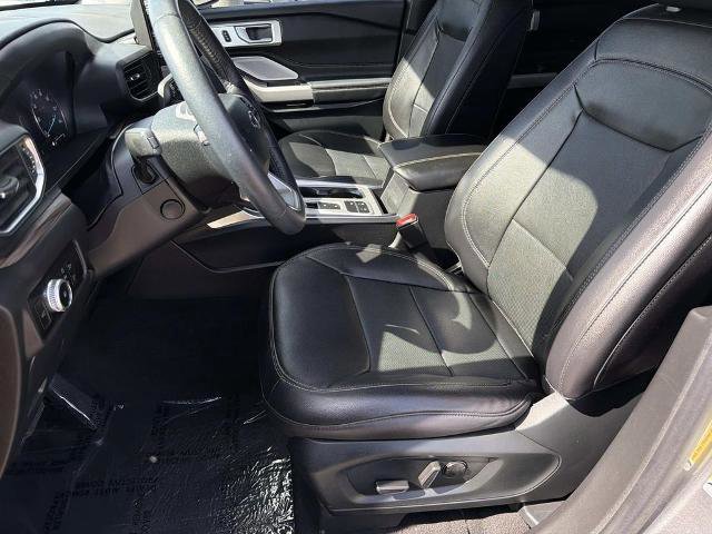 Certified 2023 Ford Explorer Limited w/ Limited Technology Package image 21