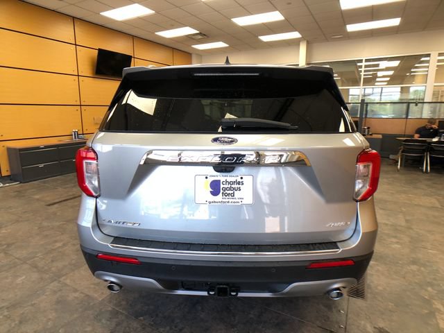Certified 2023 Ford Explorer Limited w/ Limited Technology Package AWD/4WD image 6