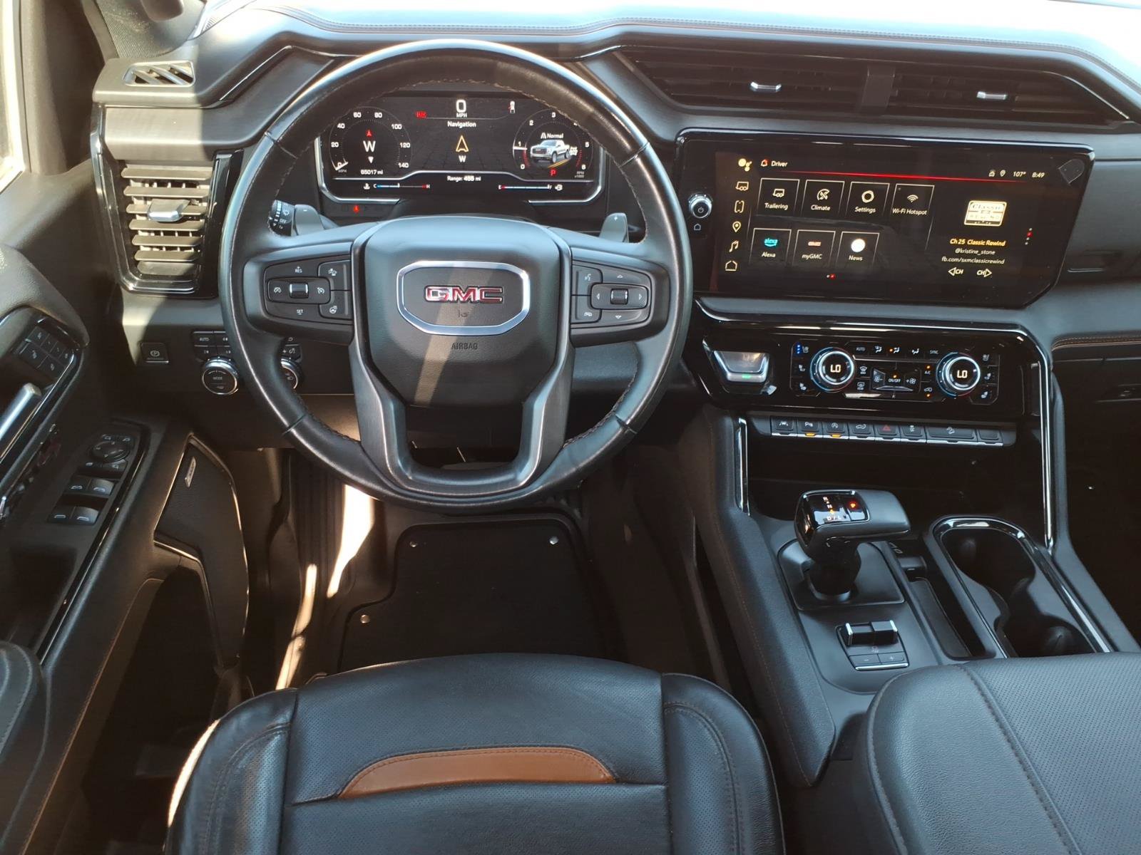 Used 2024 GMC Sierra 1500 AT4 w/ Technology Package AWD/4WD image 19