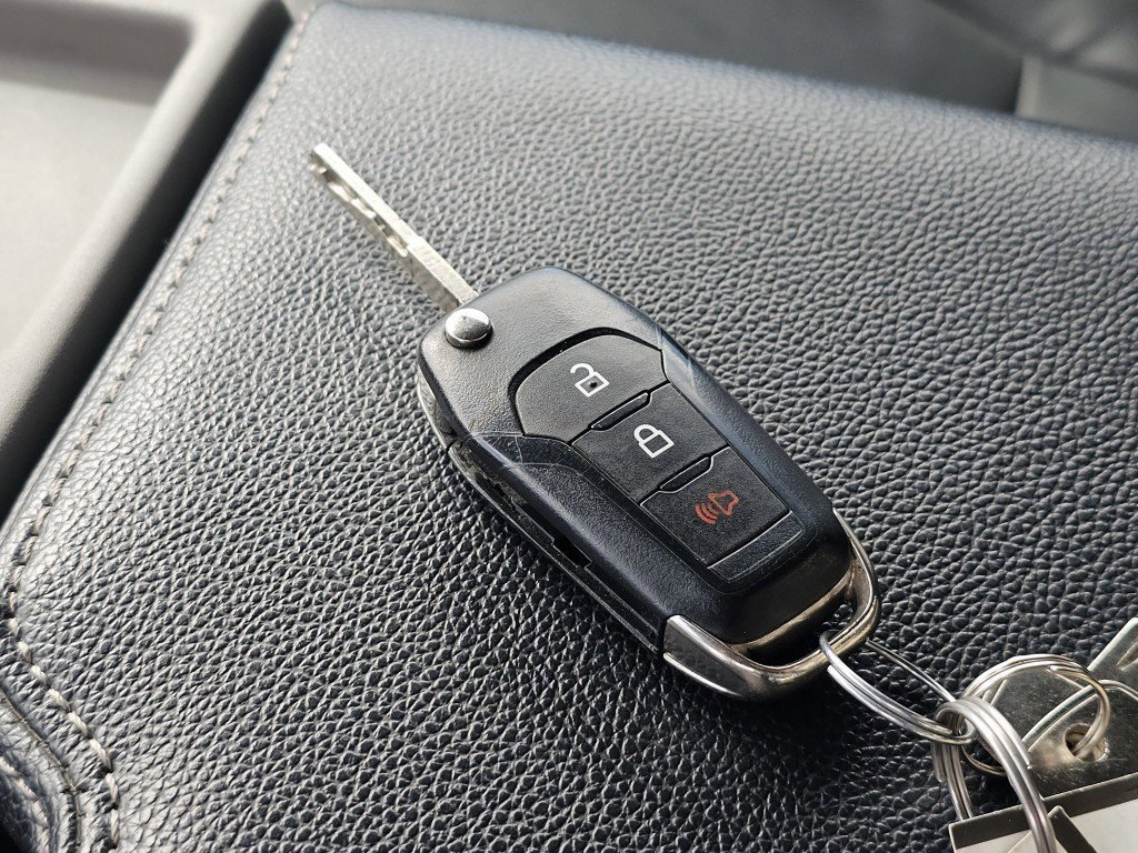 Certified 2022 Ford F350 XLT w/ XLT Value Package image 32