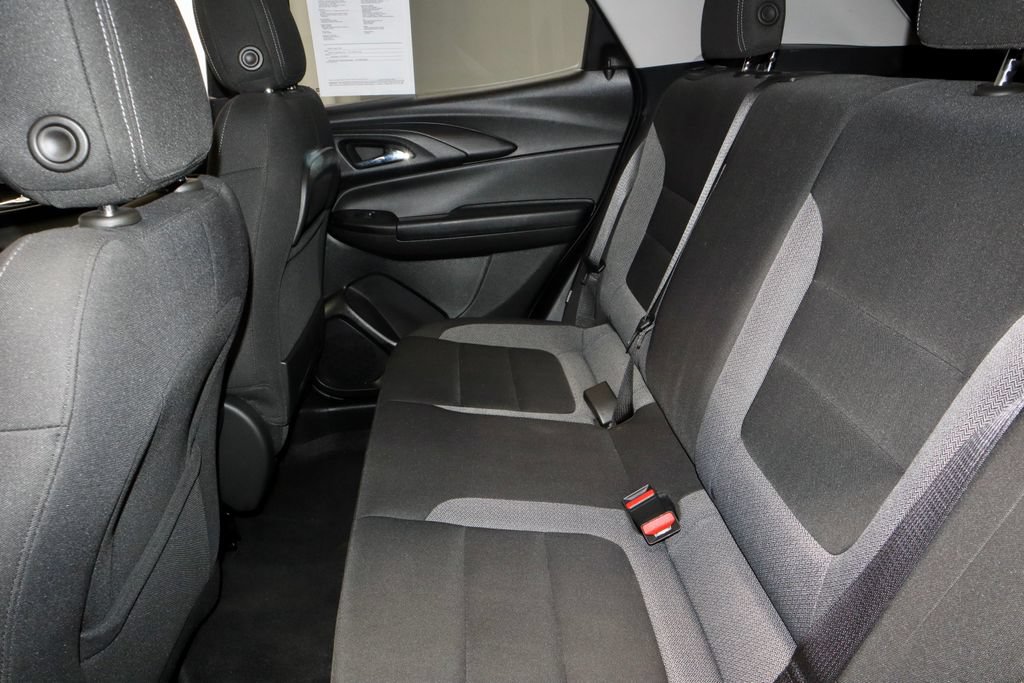Used 2025 Chevrolet TrailBlazer LT AWD/4WD image 21