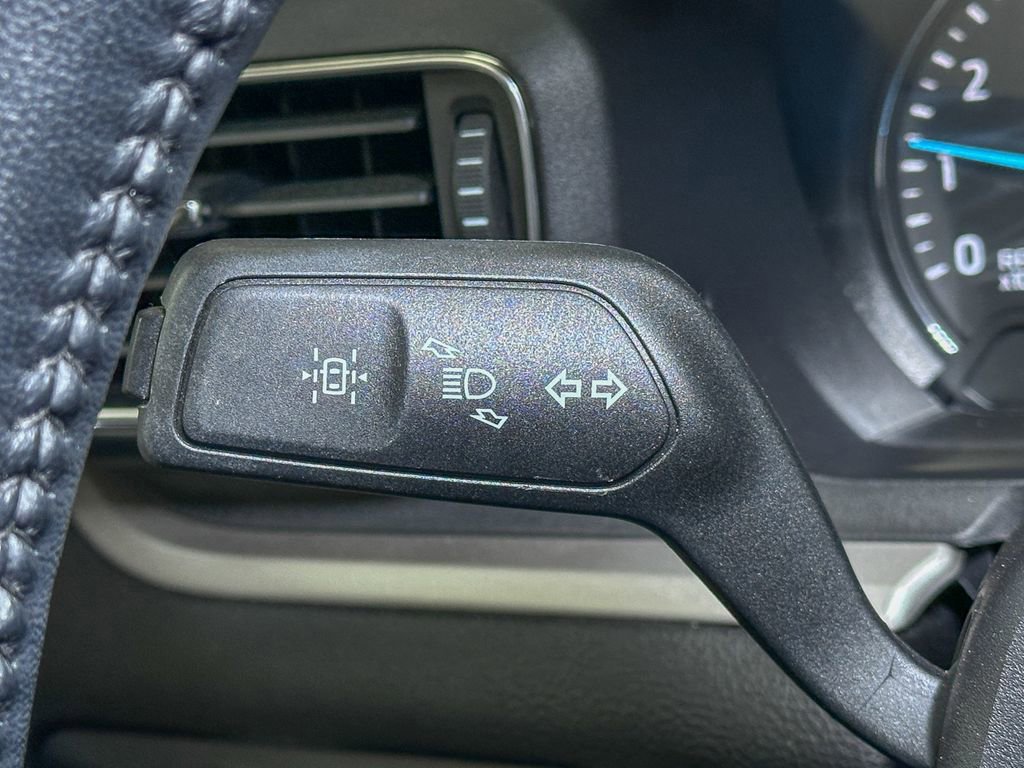 Certified 2022 Ford Explorer XLT w/ Equipment Group 202A image 36