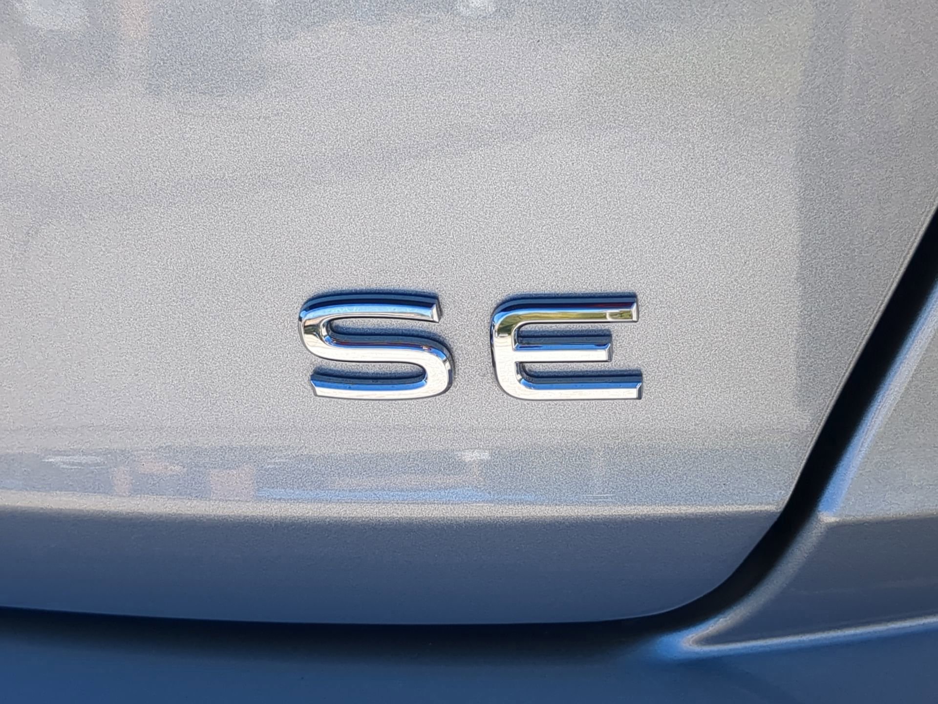 Used 2024 Volkswagen Jetta SE image 39