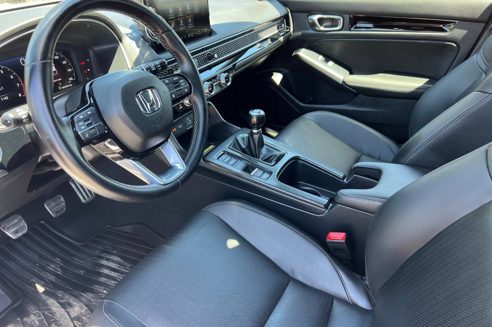 Used 2024 Honda Civic Sport Touring image 12