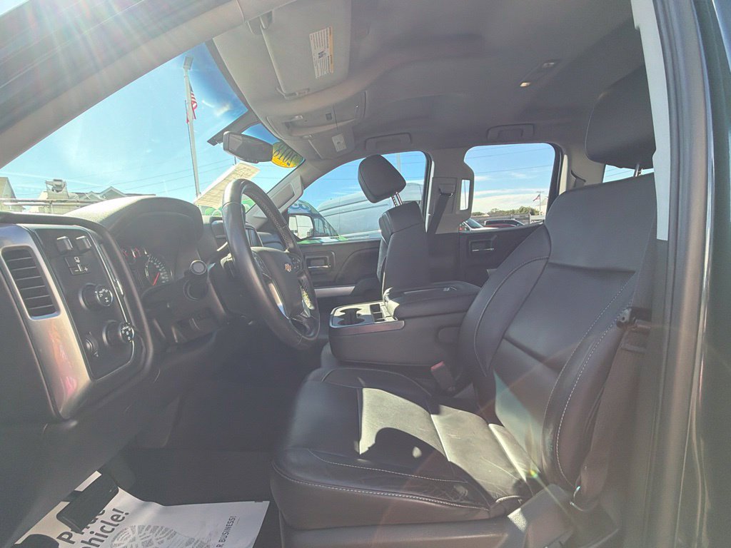 Used 2018 Chevrolet Silverado 1500 LT w/ All Star Edition AWD/4WD image 31