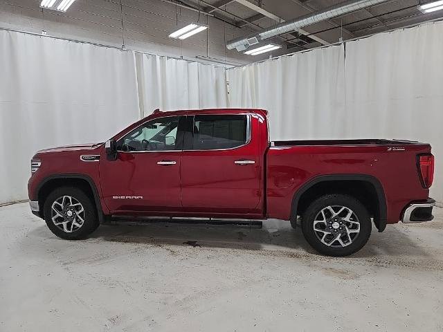 Used 2025 GMC Sierra 1500 SLT w/ SLT Convenience Package AWD/4WD image 25