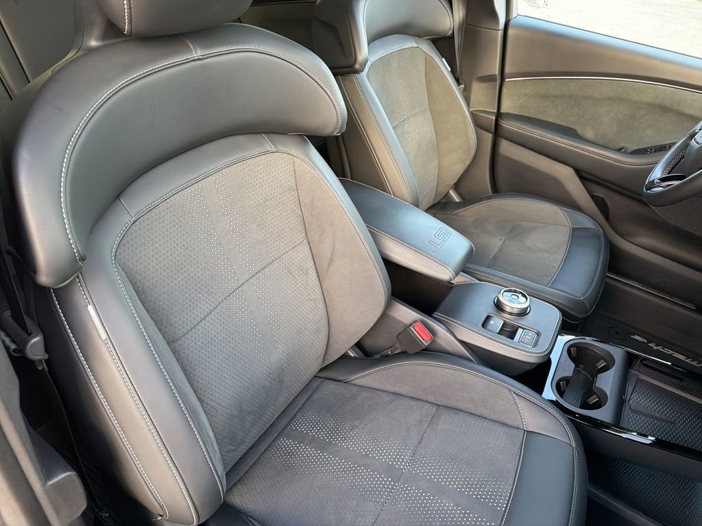 Certified 2023 Ford Mustang Mach-E GT w/ GT Performance Edition image 31