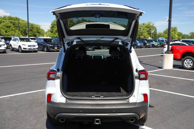 Certified 2025 Ford Escape ST-Line Select w/ Tech Pack #1 AWD/4WD image 12