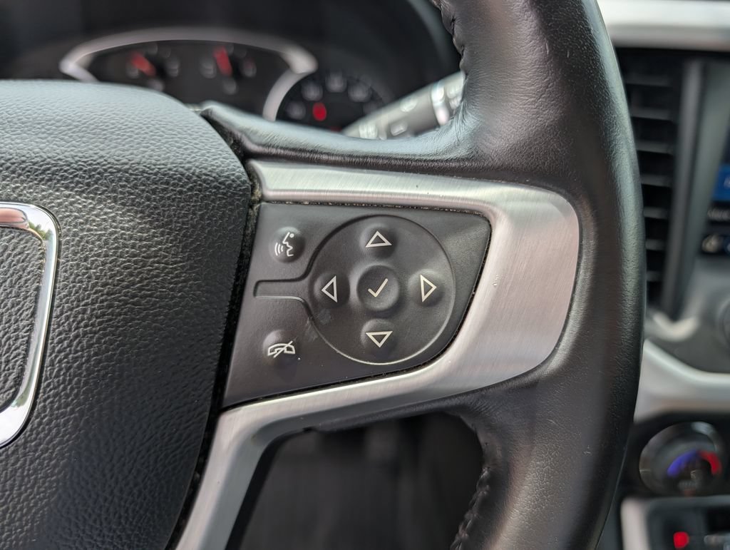 Used 2020 GMC Acadia SLE FWD image 9