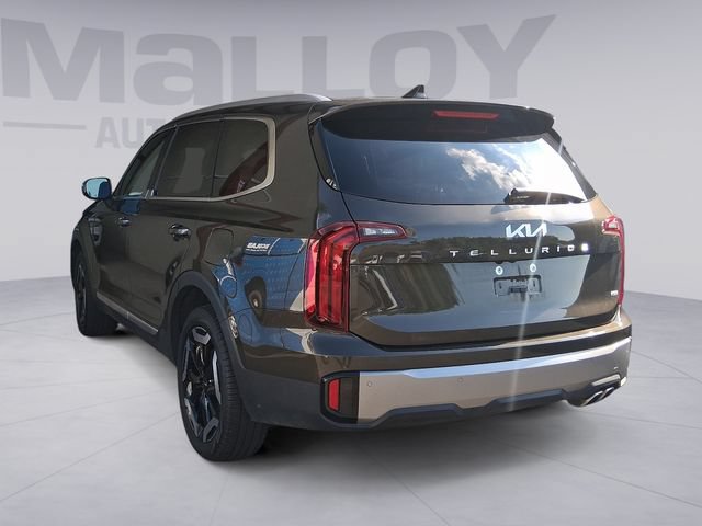 Used 2025 Kia Telluride S AWD/4WD image 3
