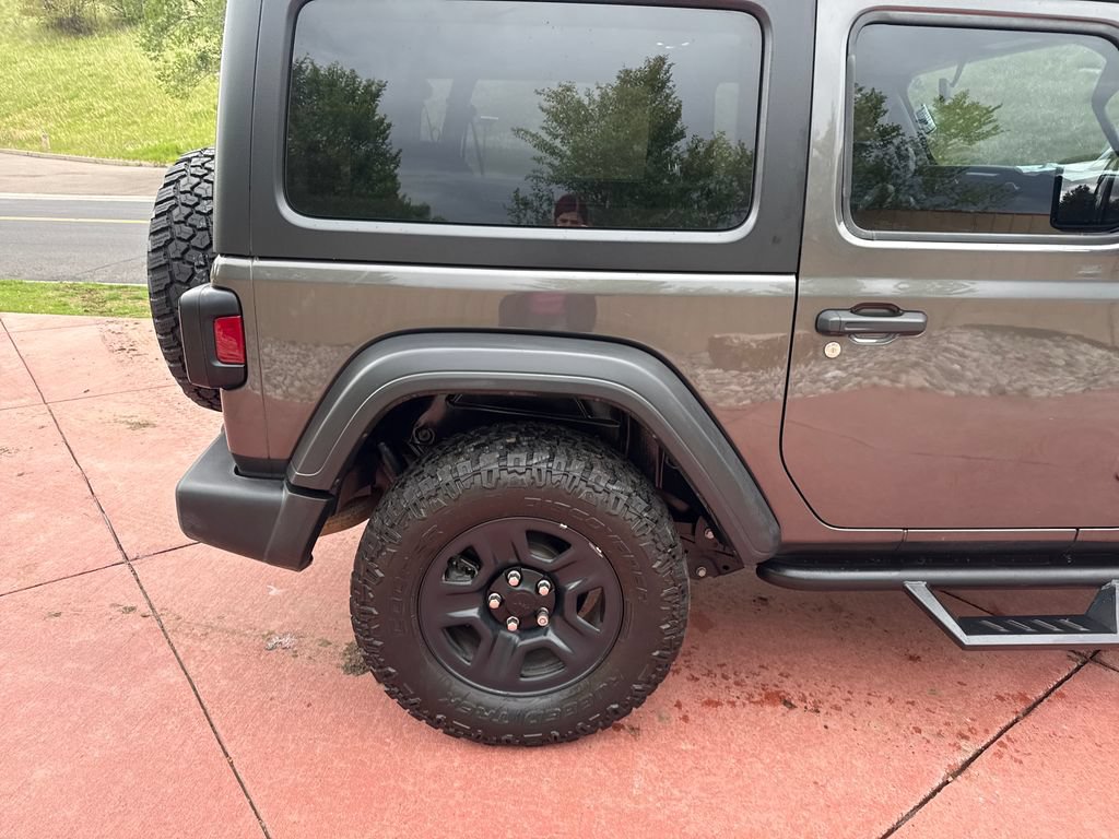 Used 2019 Jeep Wrangler Sport AWD/4WD image 26