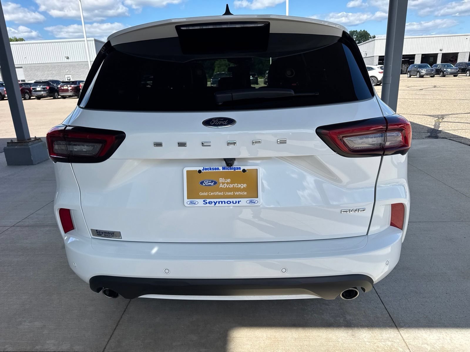 Certified 2023 Ford Escape ST-Line Select w/ Tech Pack #1 AWD/4WD image 6