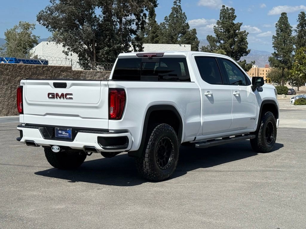 Used 2020 GMC Sierra 1500 AT4 w/ AT4 Premium Package AWD/4WD image 4