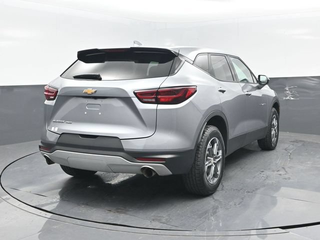 Used 2025 Chevrolet Blazer LT AWD/4WD image 21