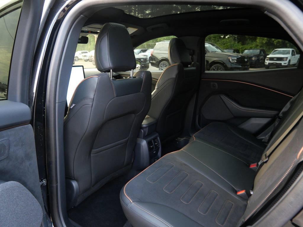 Certified 2023 Ford Mustang Mach-E GT AWD/4WD image 14