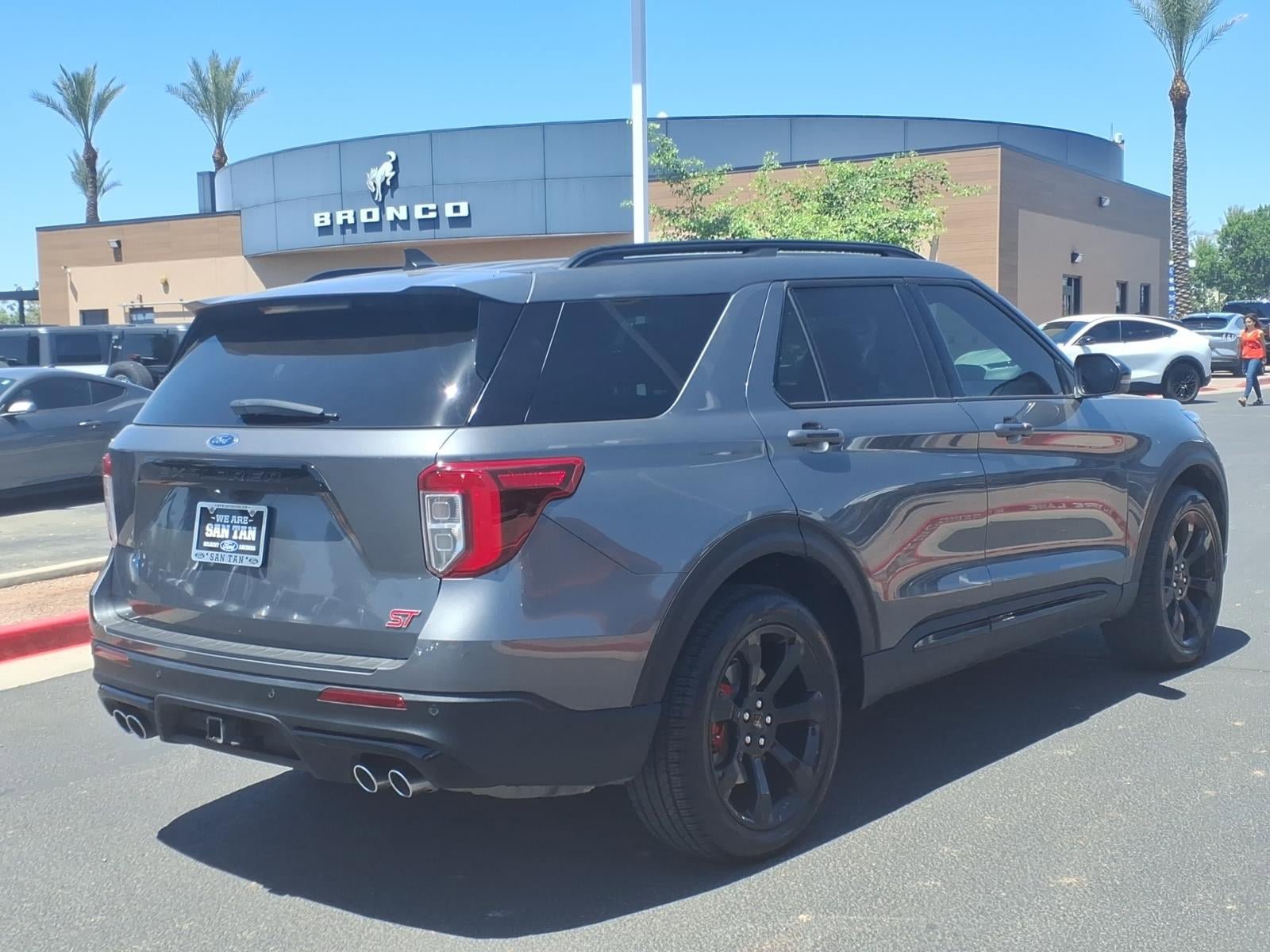 Certified 2023 Ford Explorer ST w/ Equipment Group 401A AWD/4WD image 4