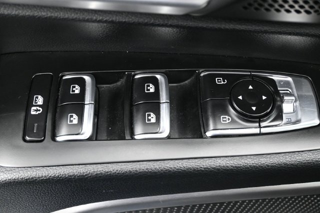 Used 2025 Kia Telluride S FWD image 14