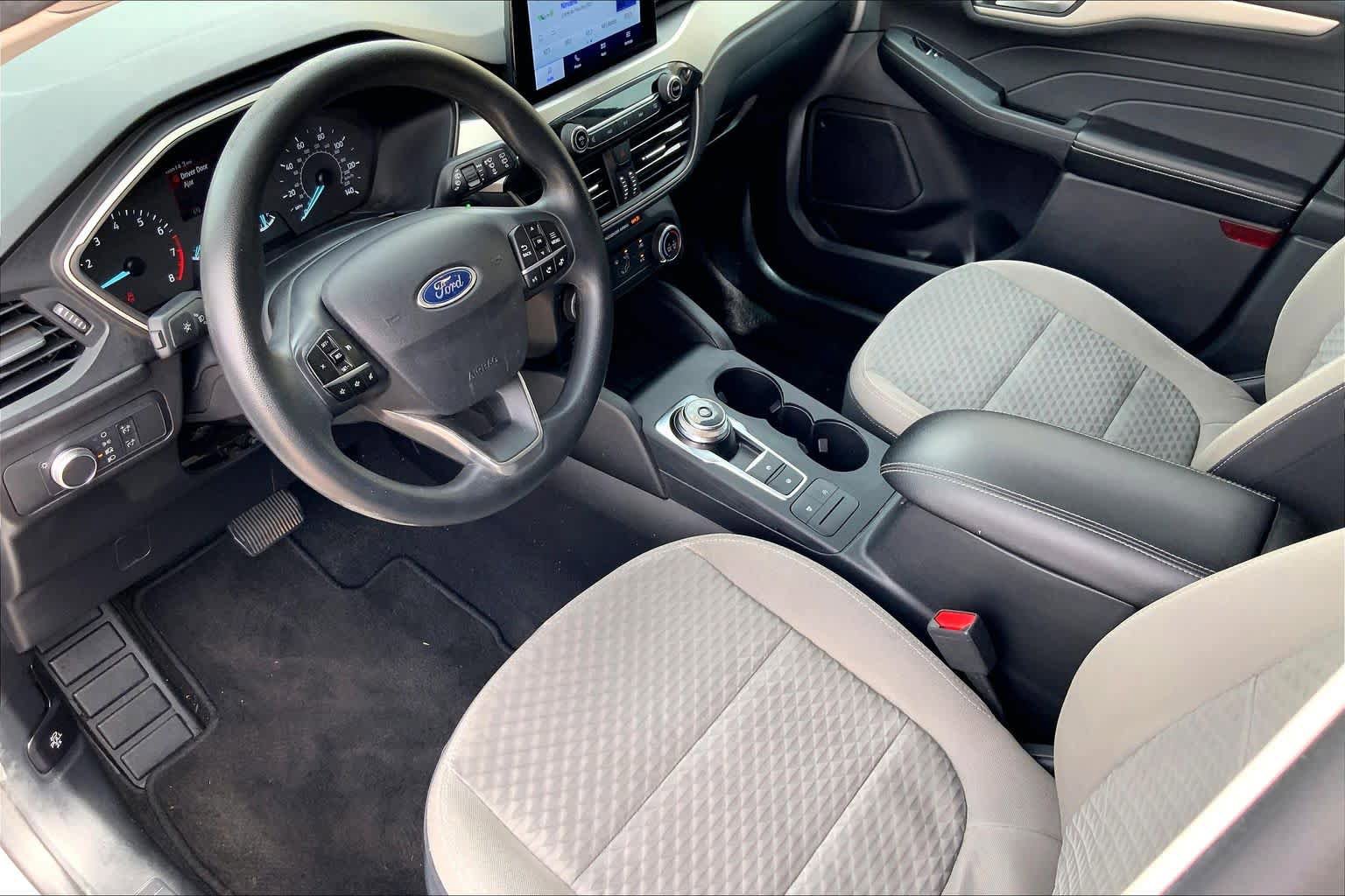 Certified 2021 Ford Escape SE FWD image 18