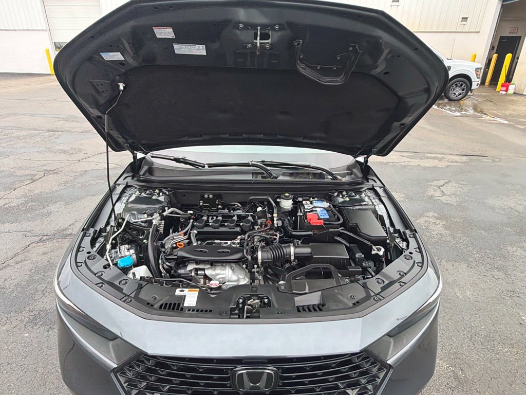Used 2024 Honda Accord EX image 18