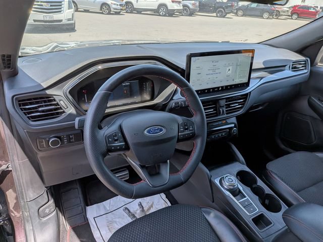Certified 2023 Ford Escape ST-Line w/ Tech Pack #1 AWD/4WD image 8