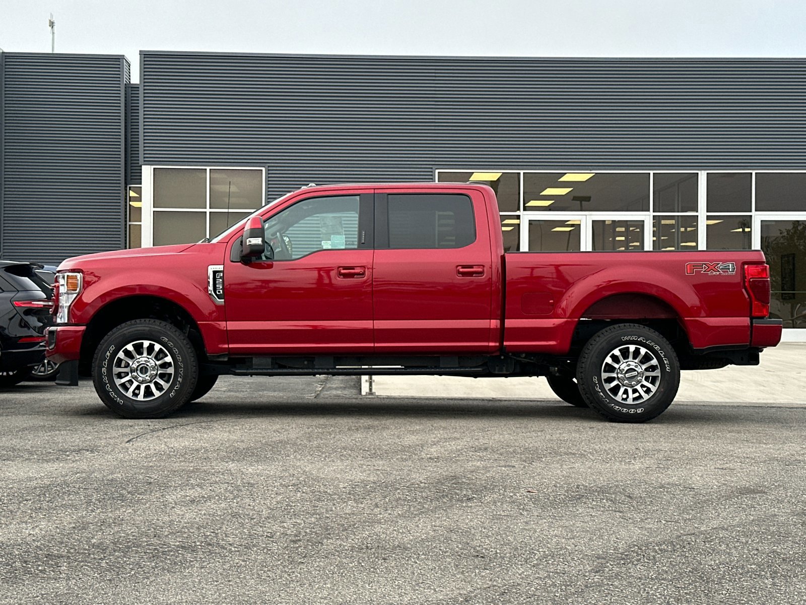 Certified 2022 Ford F250 Lariat image 2