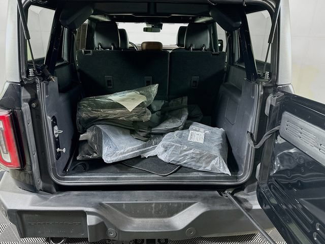 Certified 2024 Ford Bronco Outer Banks w/ Sasquatch Package AWD/4WD image 31
