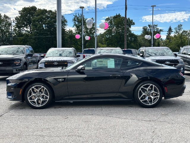 Certified 2026 Ford Mustang GT Premium w/ GT Performance Package RWD image 4