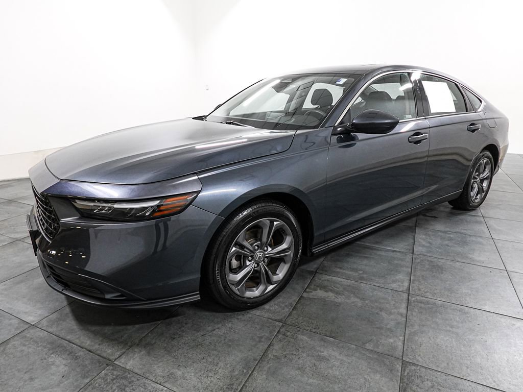 Used 2024 Honda Accord EX image 3