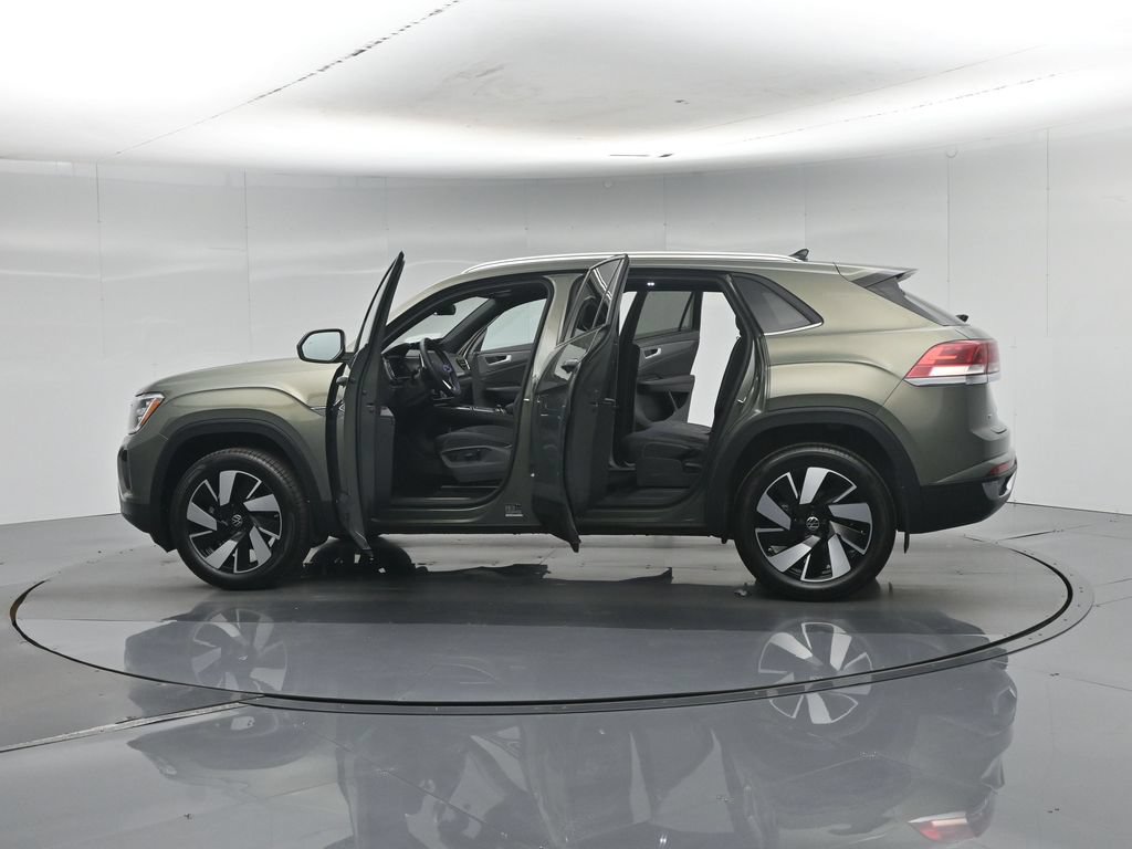 Used 2026 Volkswagen Atlas Cross Sport SE FWD image 37