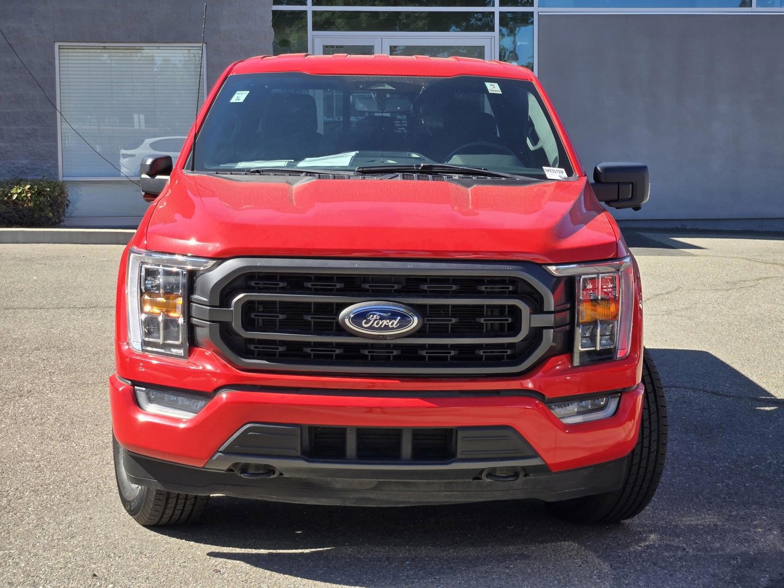 Certified 2022 Ford F150 XLT w/ Equipment Group 302A High image 8