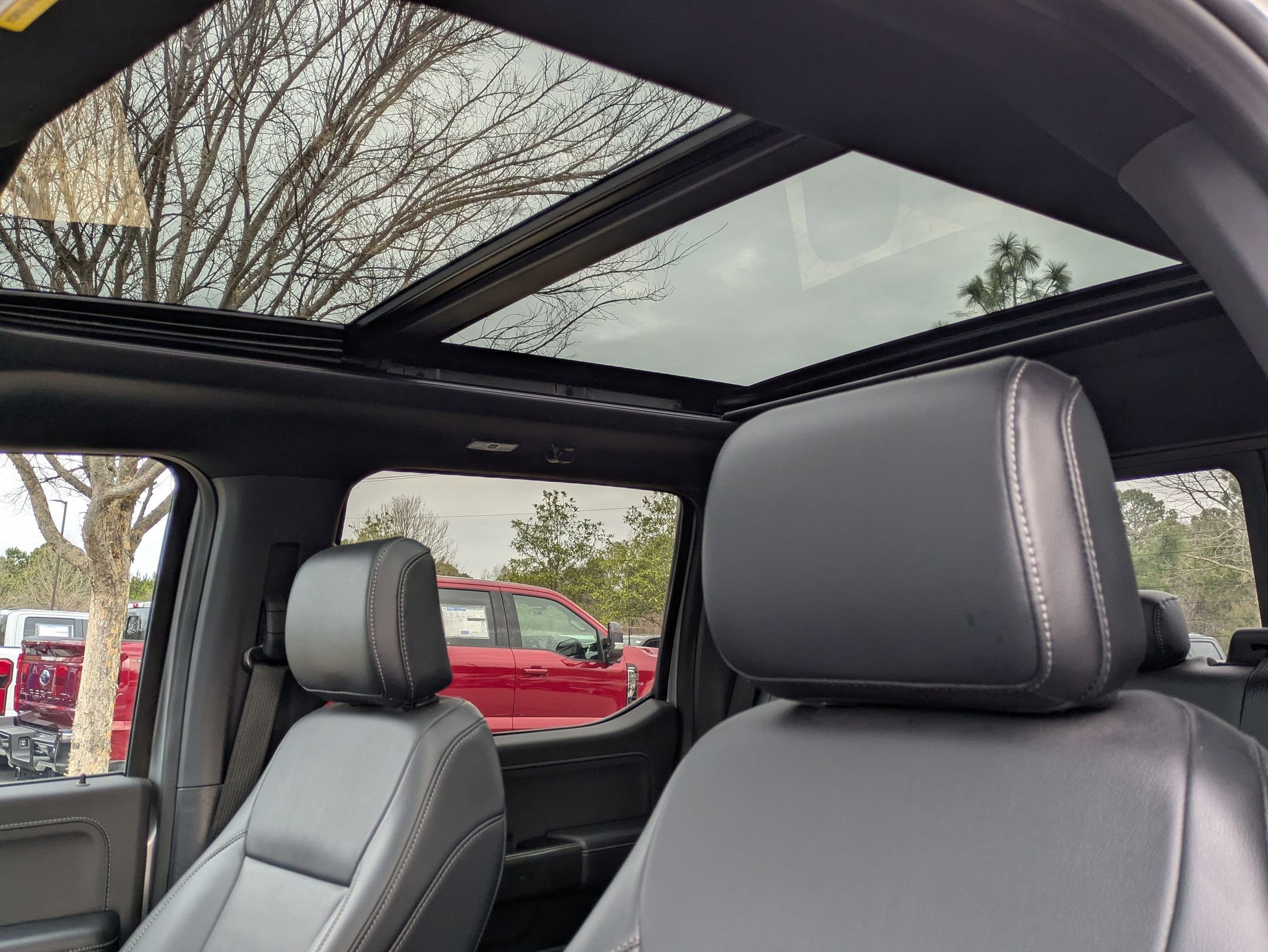 Certified 2023 Ford F150 XLT w/ Equipment Group 302A High image 30