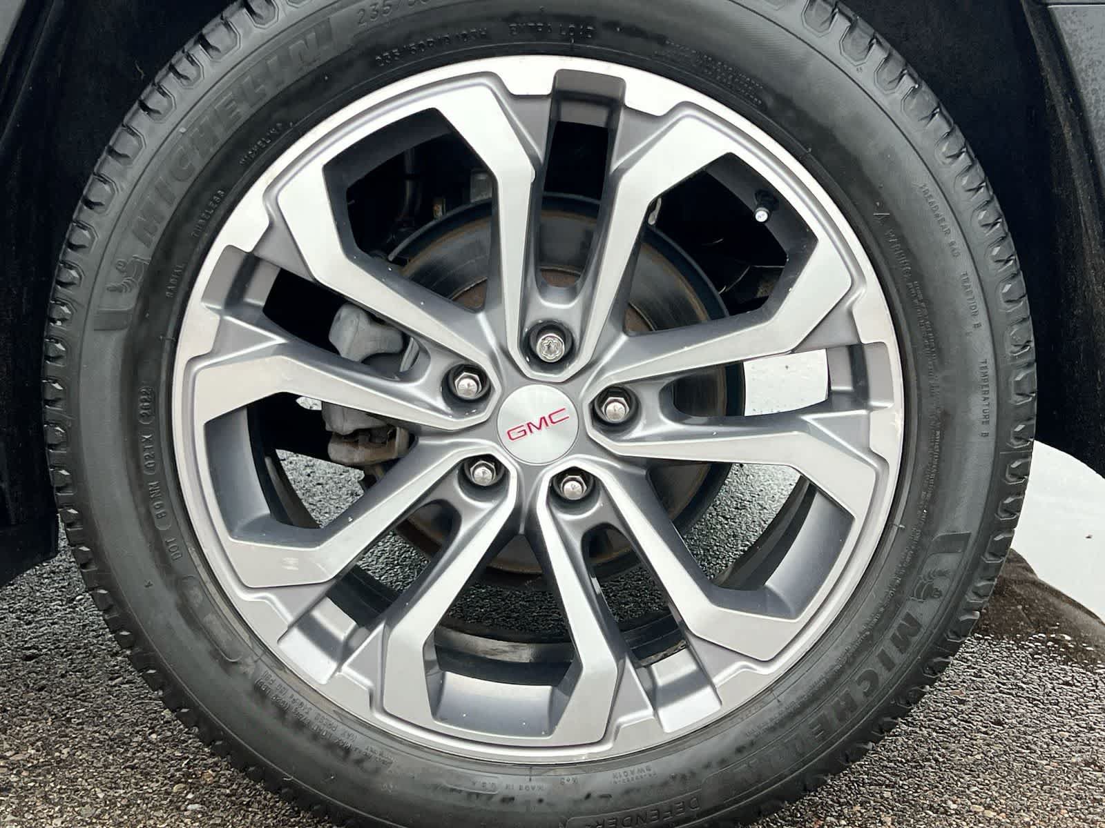 Used 2018 GMC Terrain SLT w/ Preferred Package FWD image 14