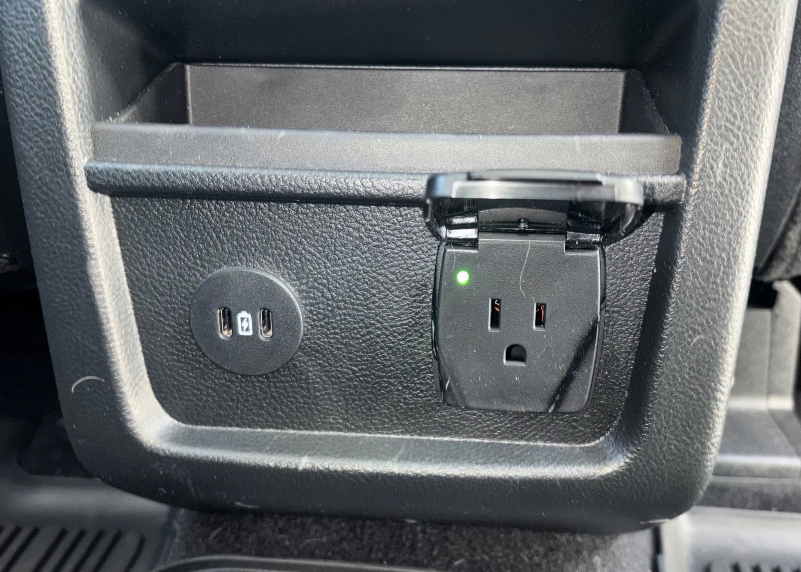 Certified 2024 Ford Edge SEL w/ Convenience Package image 24