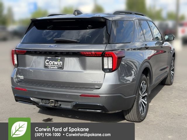Certified 2025 Ford Explorer ST-Line AWD/4WD image 16