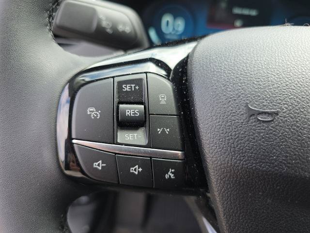 Certified 2023 Ford Escape Platinum AWD/4WD image 13