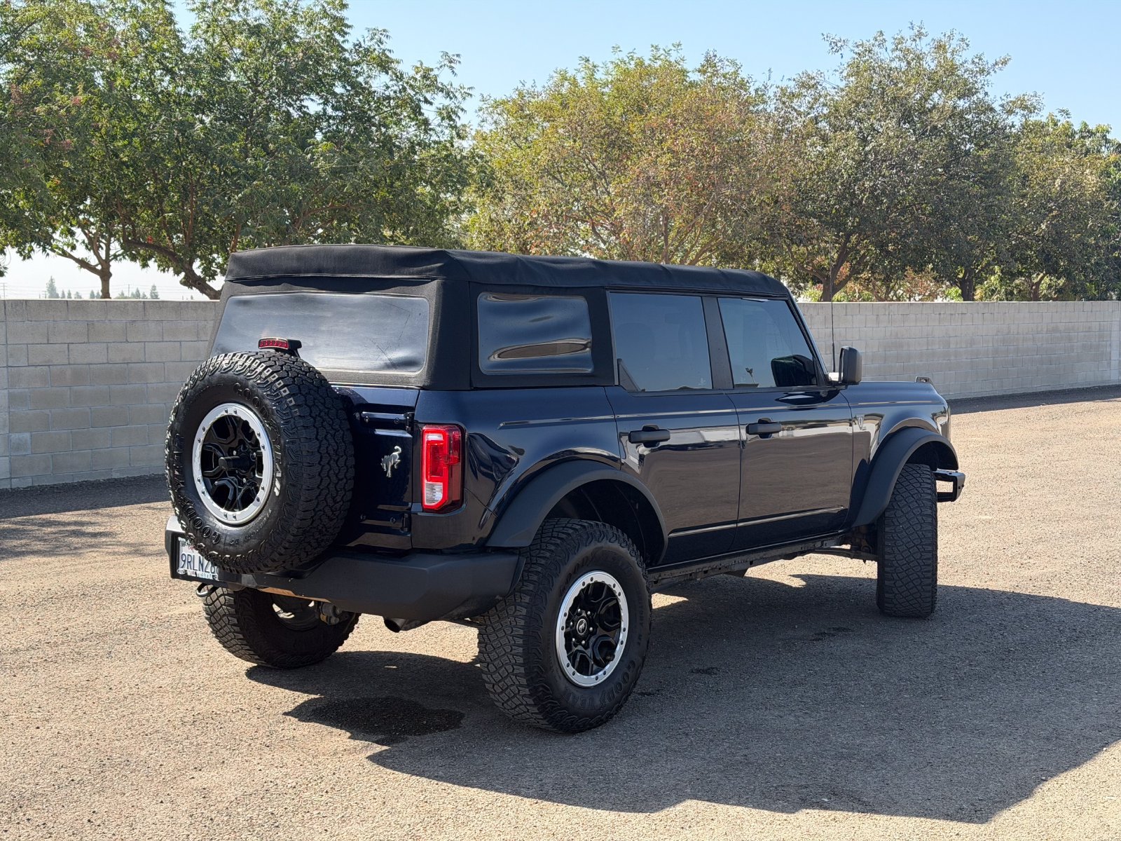 Certified 2021 Ford Bronco 4-Door AWD/4WD image 4