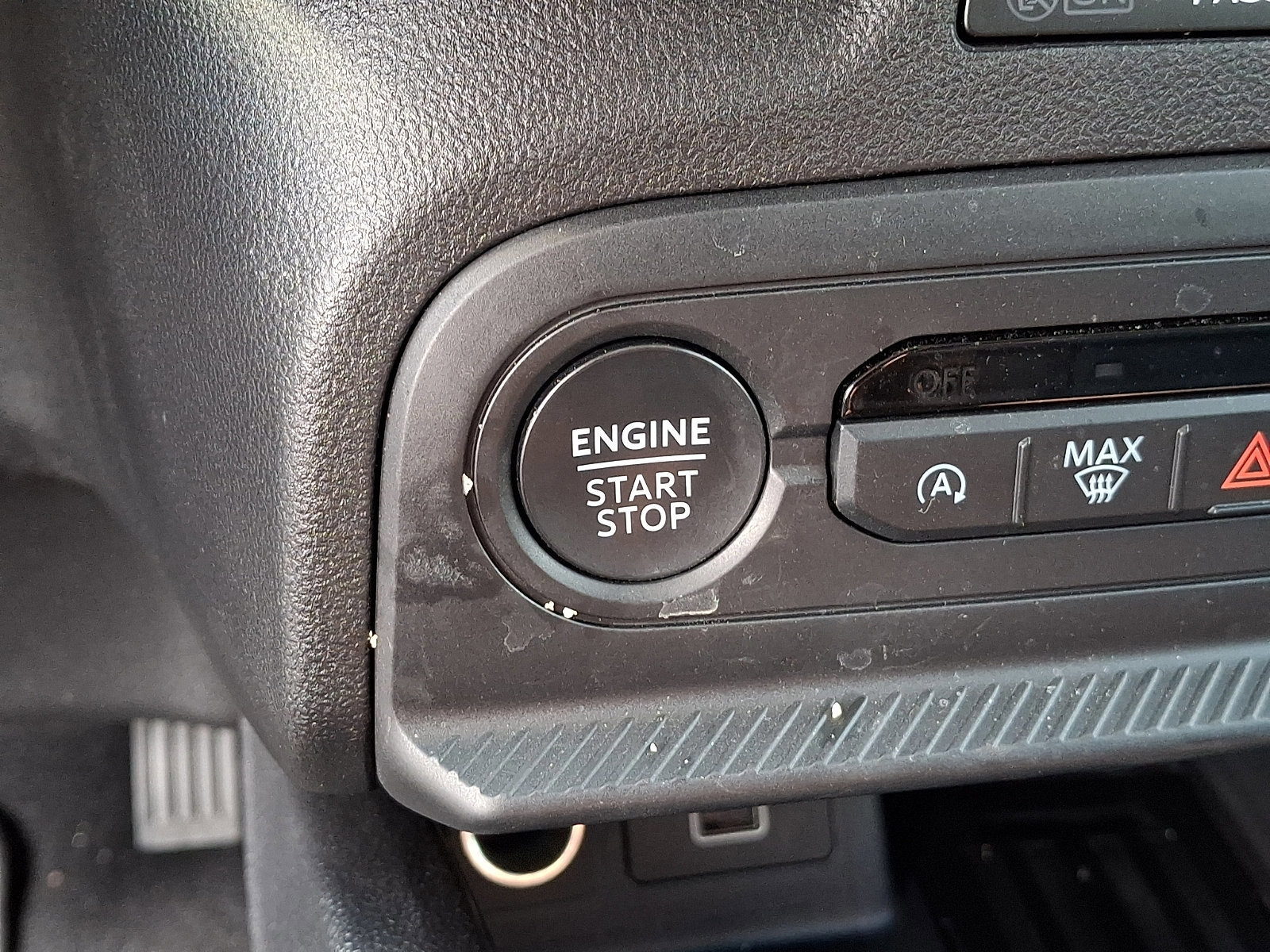 Certified 2025 Ford Bronco Sport Outer Banks w/ Outer Banks Tech Package+ AWD/4WD image 26